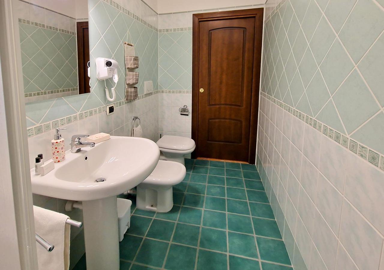 Murphy Holiday Home - Sea And Dreams 01 La Maddalena  Bagian luar foto